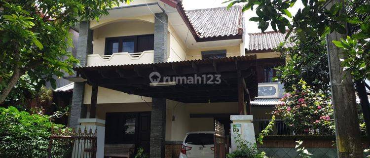 2 Storey House Safe Comfortable Green Environment 2 Storeys 1