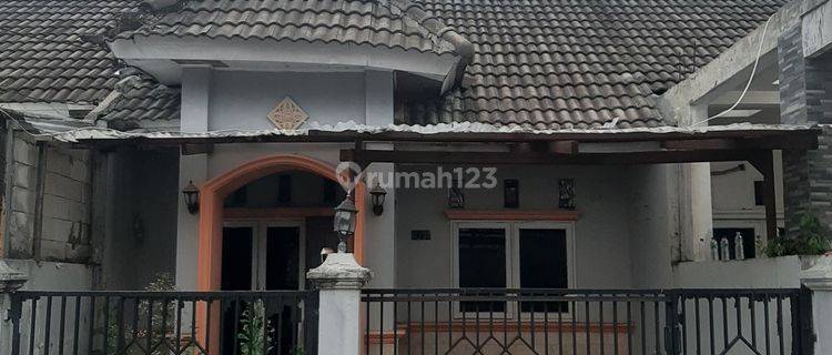 Rumah Lokasi Strategis di Vila Bogor Indah 3 Bogor  1