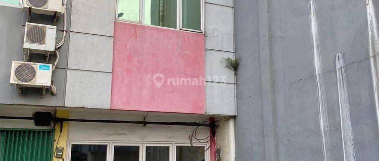 Ruko 2 lantai di Teuku Umar Karawaci 1
