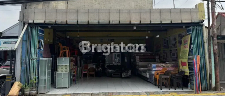 STRATEGIC SHOP IN DEPOK, ROADSIDE, READY FOR BUSINESS, MAXIMUM CROWD. 1