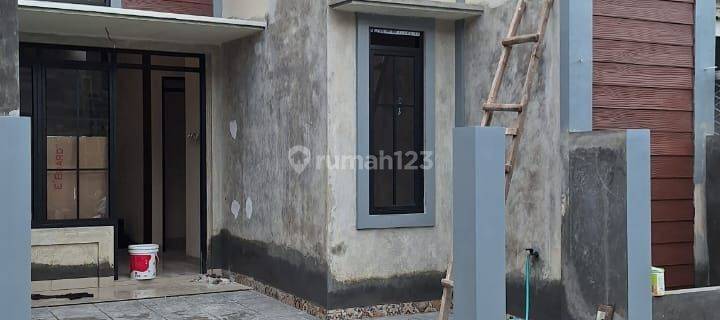 Rumah Minimalis Modern Full Renovasi Nyaman Aman 1