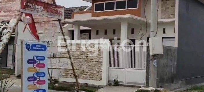 RUMAH OMA INDAH MENGANTI 1