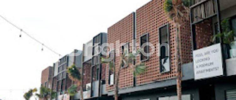 EXCLUSIVE SHOPHOUSE IN PREMIUM LOCATION FOR BUSINESS GROWTH 1