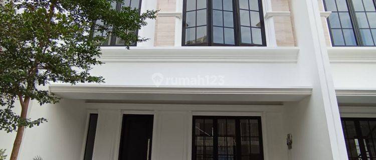 RUMAH PAKAI BATA MERAH DI THE NORTH RESIDENCE KALIBATA UTARA JAKARTA SELATAN 1