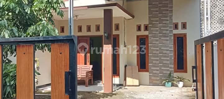 Lingkungan Sgt Asri480 Juta Sdh + Semi Funish 1