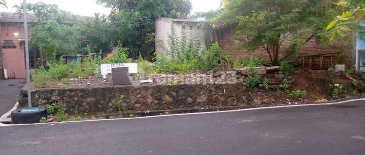 Plot in the City Center Ready to Build 1