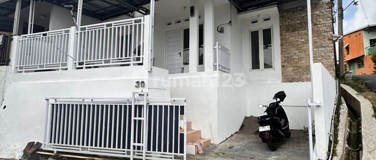 Rumah Smg Barat Bebas Banjir Deket Tol Manyaran 1