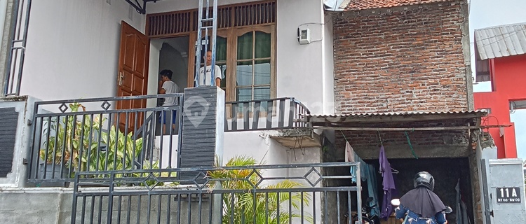 View Aduhai Rumah Sgt Terawat Di Pusat Kota 1