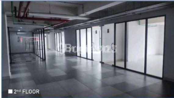 TENAN FOOD COURT APARTEMEN ALTON 1