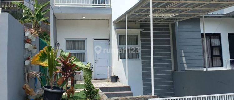 Sewa Kontrakan Rumah Semi Villa 2 Lt Furnished Jatihandap Bandung 1