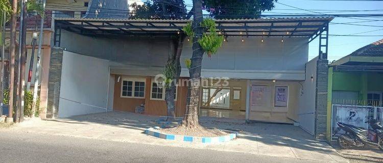 Disewakan Tempat Usaha Nol Jalan Raya Pondok Tjandra Indah Surabaya 1