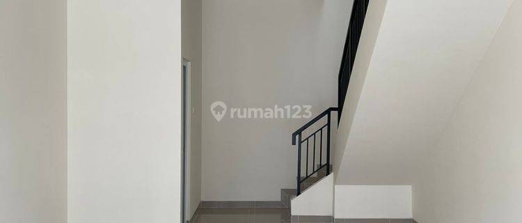 Maxim Square Ruko Hadap Jalan Boulevard Gading Serpong 1