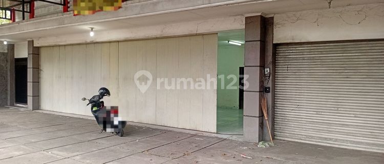 Shop house at Jl. A Yani No. 1, Jambewangi, Secang, Magelang, Central Java, Indonesia, 56195, North Magelang, 600.0 m², Unfurnished, SHM (Certificate of Ownership). 1