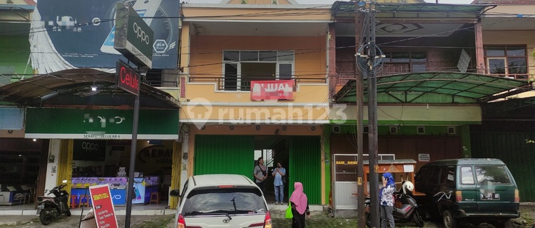 Shop House at Jl. Raya Brengok No.34, East Wonosobo, Wonosobo, Central Java, Indonesia, 53418, Wonosobo City, 65.0 M², Unfurnished, SHM. 1