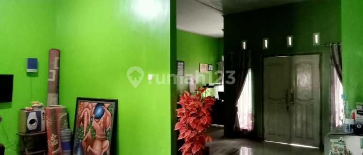 Rumah Bagus Dekat Jalan Raya Urip Sumoharjo 1