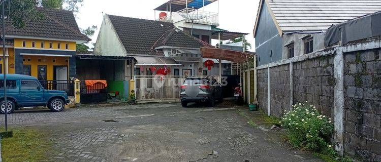 Rumah Bagus SHM di Jl. Jeruk Raya, Kramat Sel., Kec. Magelang Utara, Kota Magelang, Jawa Tengah, Magelang Utara 1