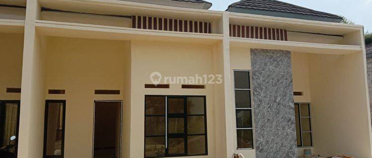 Dijual Rumah1 Lantai Strategis Dekat Pemda Cibinong  1