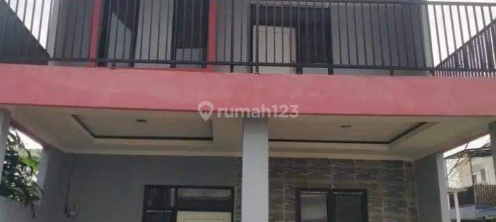 Dijual Rumah 2 Lantai Strategis Idaman Keluarga Harga Termurah  1