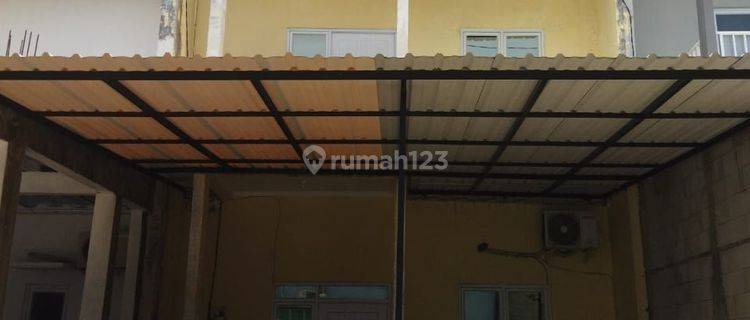 Rumah Dijual 2 Lantai Free Design ,free Balkon, Strategis 1