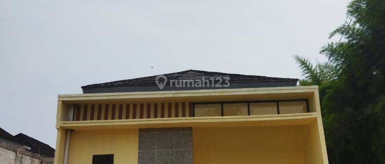 Free Balkon Dan Desain Rumah Istimewa Idaman Keluarga 1