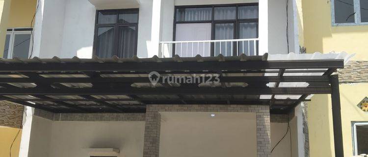 Free Balkon Dan Desain Rumah Istimewa Idaman Keluarga 1
