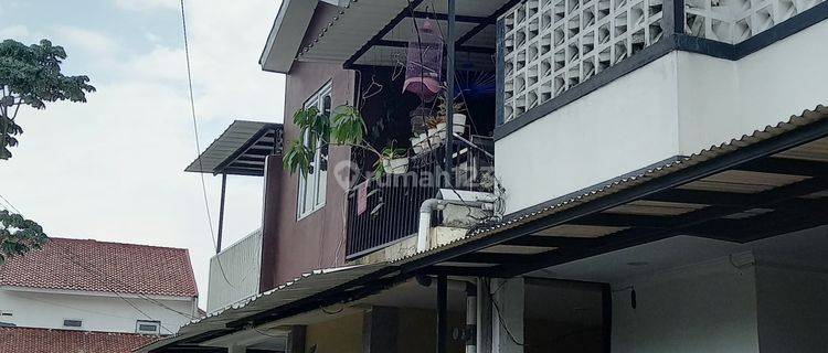 Dijual Rumah Dua Lantai Free Design Nego Termurah  1