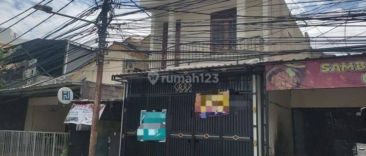 Rumah Minimalis 2 Tingkat Durentiga Disewakan 1