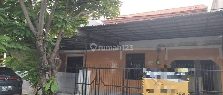 Rumah Dilokasi Nyaman Benhil Cocok Kantor Disewakan 1