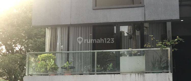 Dijual Rumah 3 Lantai Di The Upperhouse Pondok Cabe 1