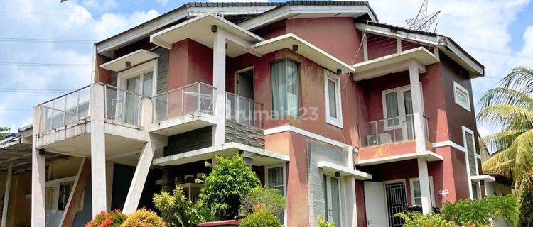 Dijual Rumah 3 Lantai di Legenda Wisata Cibubur Bogor 1