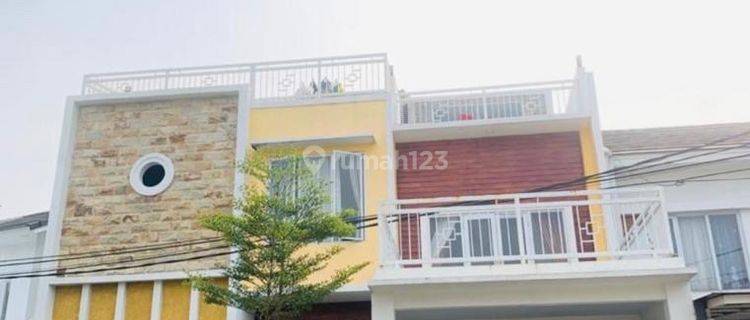 Dijual Rumah 3 Lantai Semi Furnished Di Talaga Bestari Wanakerta Tangerang 1