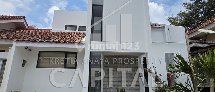 Enjoy a Japanese-style villa home at Kyoto House in Kota Baru Parahyangan, Tatar Jingganagara. 1