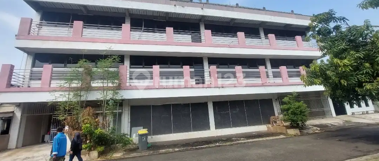 Dijual Gedung Cocok Untuk Sekolah 1