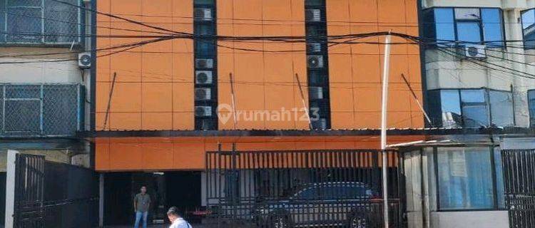 Ruko 3 Lantai Kedoya Garden Kebon Jeruk Turun Harga 1