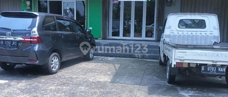 For Rent Cheap 3-story shop/office building for business 1