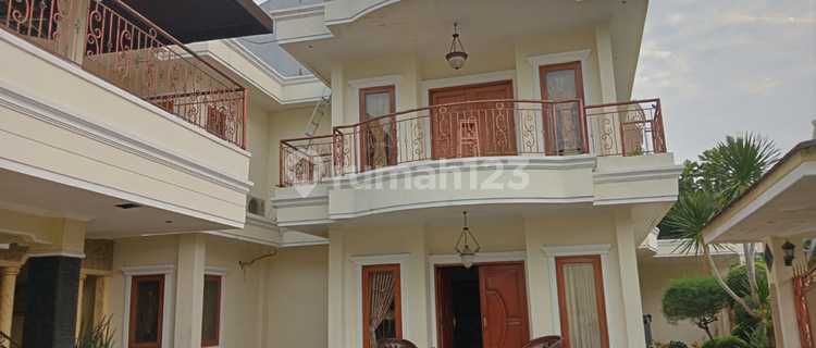 Dijual Rumah Classic Di Puri Jatisampurna, Kranggan 1