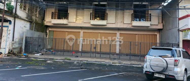 For Rent 15x20 3-Story Shop House at Pasar 45, Suitable for Business 1