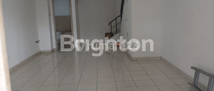 Ruko 2,5 lantai di Graha Raya plong tanpa sekat bersih siap di pakai 1