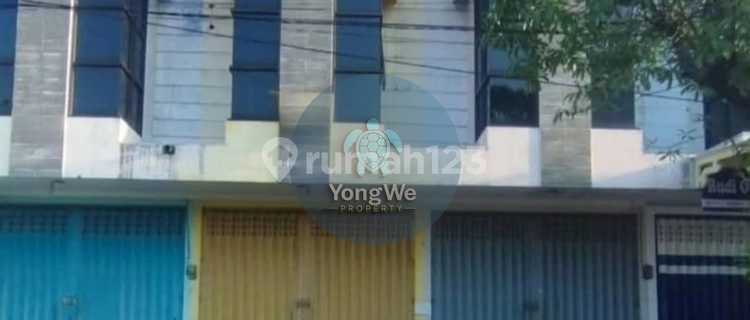 For Sale: Shophouse in Mojokerto City on Jalan Niaga 1