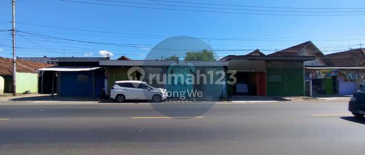 For Sale Cheap Shop House Mojokerto on Raya Bangsal. 1