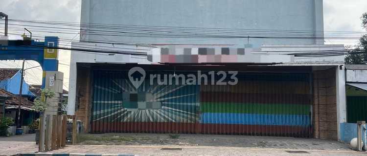 0304.13 For Sale Auctioned Shop House in Sooko, Mojokerto, at Ra Basuni. 1