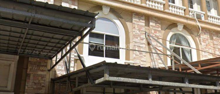 Dijual Ruko Green Lake City Cocok Dijadikan Kantor 1