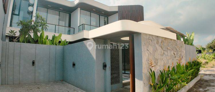 Brand New Luxury Villa For Sale In Buduk, Mengwi Badung, Bali 1