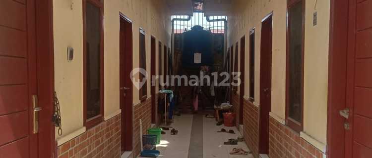 Dijual Rumah Kost Dekat Plaza Millenium, Sekolah Perawat Medan  1