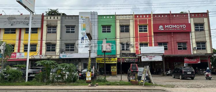 FOR SALE 3-STORY STRATEGIC SHOPHOUSE LOCATED AT JL SULTAN MAHMUD BADARUDIN KM 10 PALEMBANG 1
