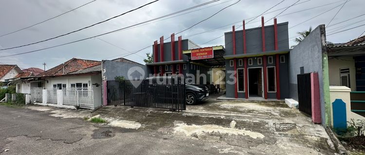 Dijual kost / bedeng 11 kamar lokasi jalan Yayasan Lemabang Palembang 1