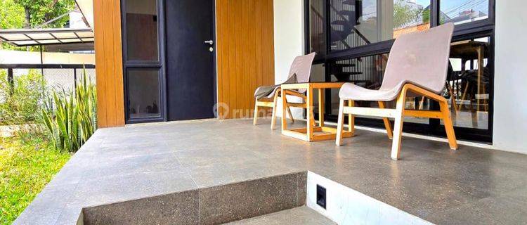 Rumah Baru  Furnished Di Cipete Jakarta Selatan 1