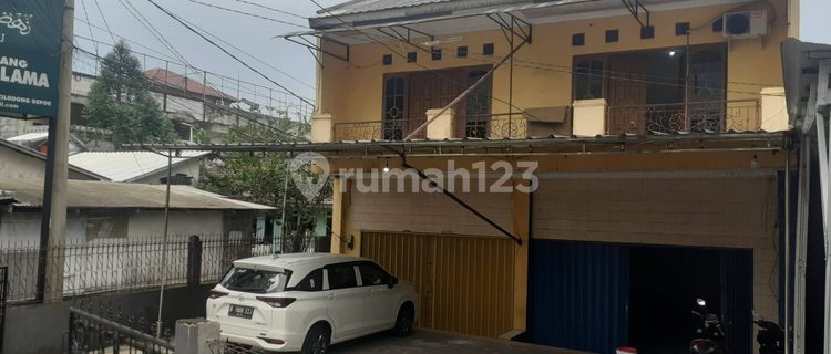 Strategic 2-Story Shophouse & Main Roadside House in Cilodong, West Java 1