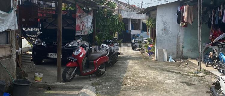 Cheap Rental House Near Station in Duren Jaya, Bekasi, West Java 1