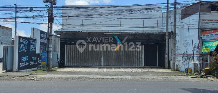 Strategic Business House on Jalan La Sucipto Blimbing Axis 1